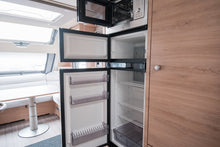 Knaus Südwind Black Selection