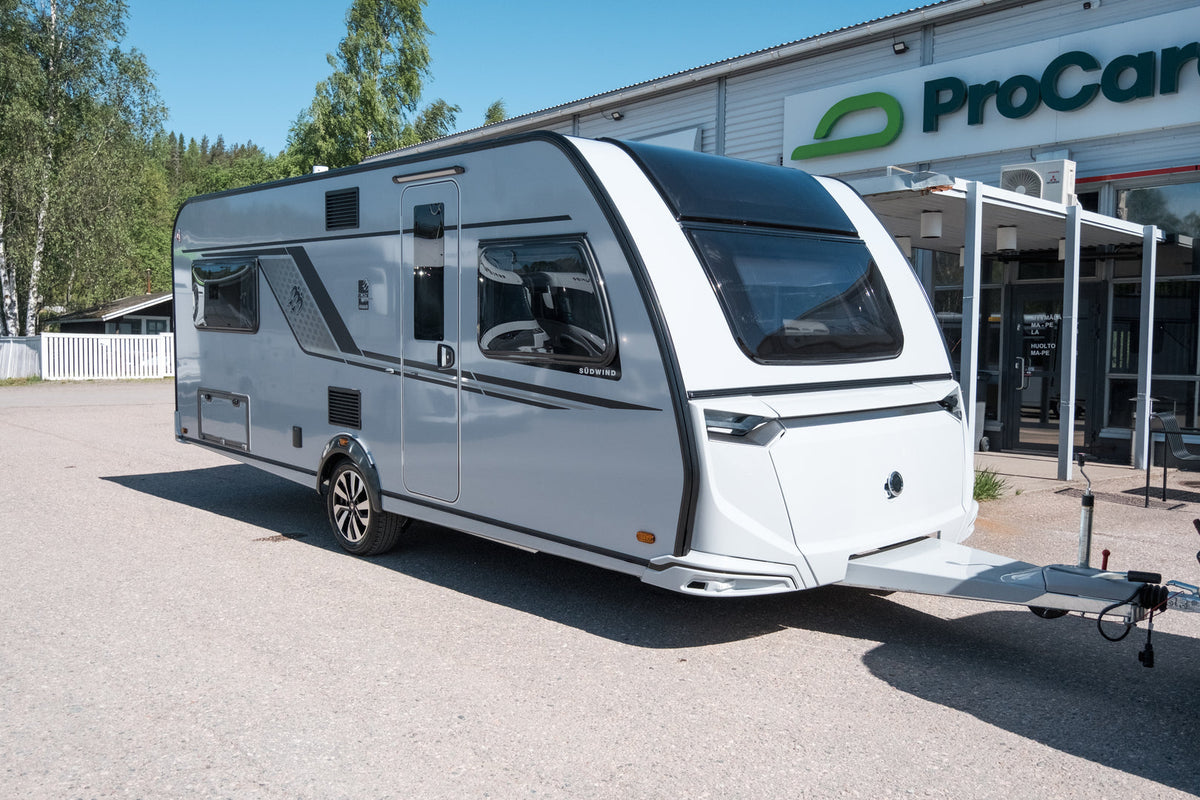 Knaus Südwind Black Selection Caravan