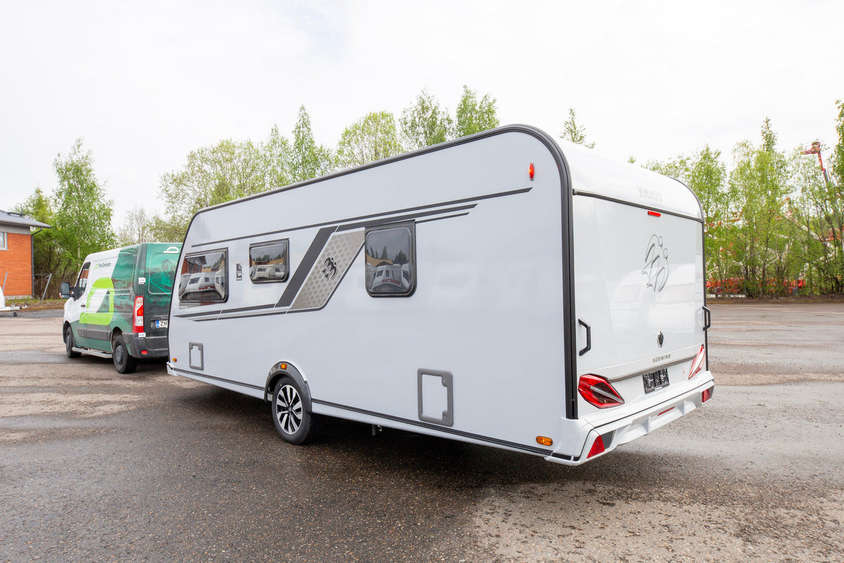 Knaus Südwind Black Selection – Réf. 6