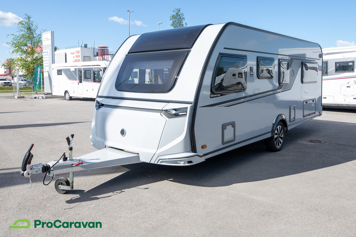 Knaus Südwind Black Selection – Réf. 7