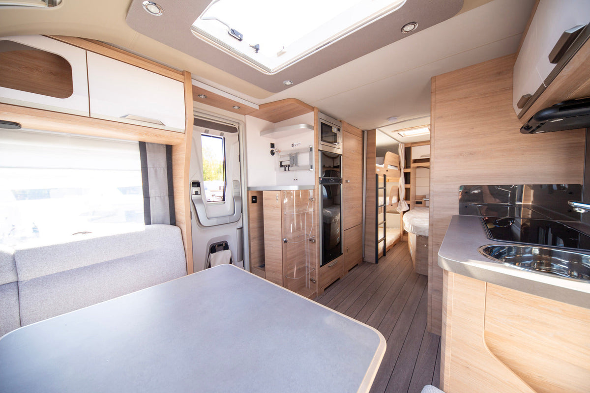 Knaus Südwind Black Selection – Réf. 8